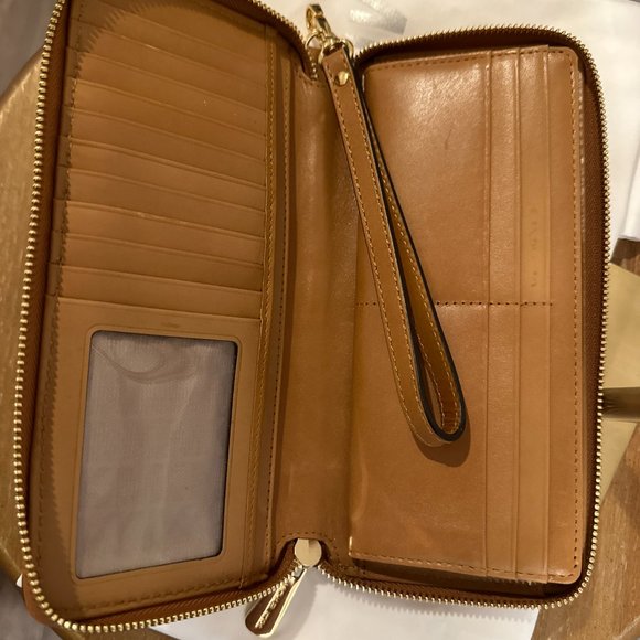 Authentic Michael Kors "Vivian" Luggage (color) Basket Weave Wallet, VGUC - Picture 6 of 12